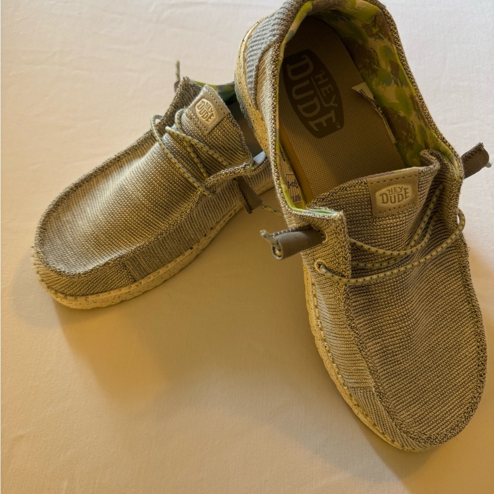 Hey Dude Womens Shoes in Grey